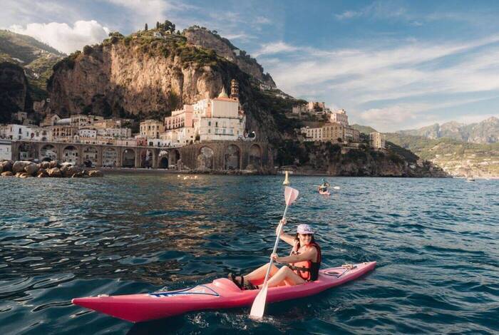 Amalfi Coast: Hike & Kayak