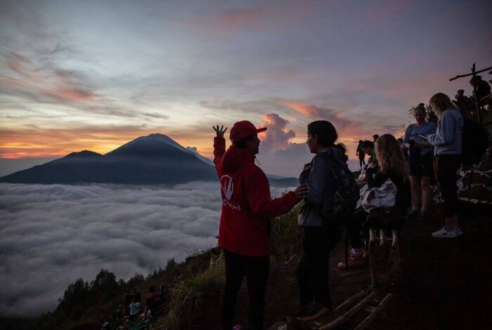 Java & Bali Explorer Java & Bali Explorer