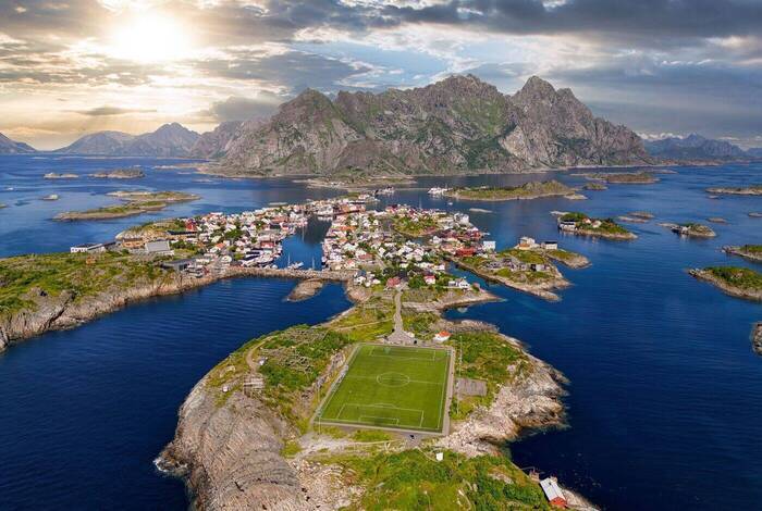 Premium Norway in Depth
