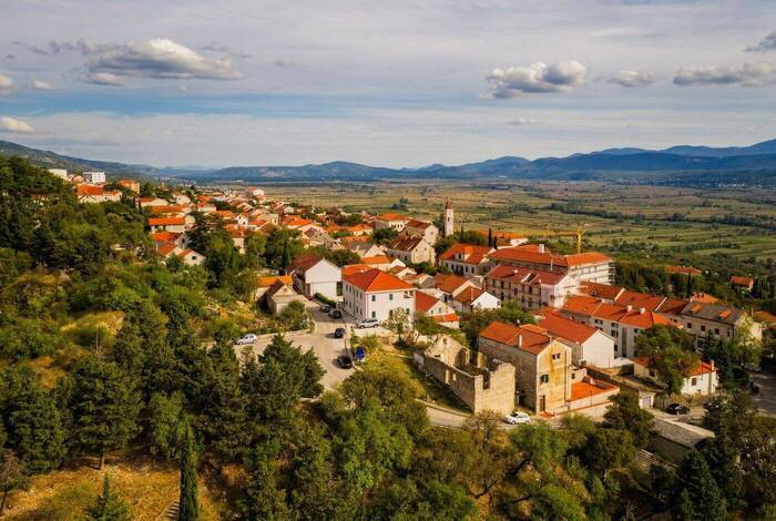 Premium Balkans in Depth Premium Balkans in Depth