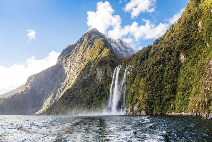 Premium New Zealand Encompassed Premium New Zealand Encompassed