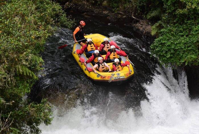 18 to 35s One Week in New Zealand: North Island 18 to 35s One Week in New Zealand: North Island