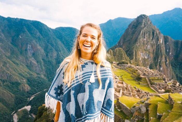 Peru Encompassed Peru Encompassed