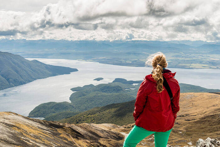 Walk New Zealand's Fiordland National Park Walk New Zealand's Fiordland National Park