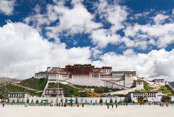 Tibet: Beijing to Kathmandu Overland Tibet: Beijing to Kathmandu Overland