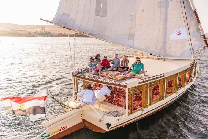 18 to 35s Essential Egypt 18 to 35s Essential Egypt