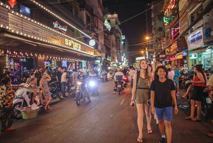 18 to 35s Epic Vietnam to Cambodia