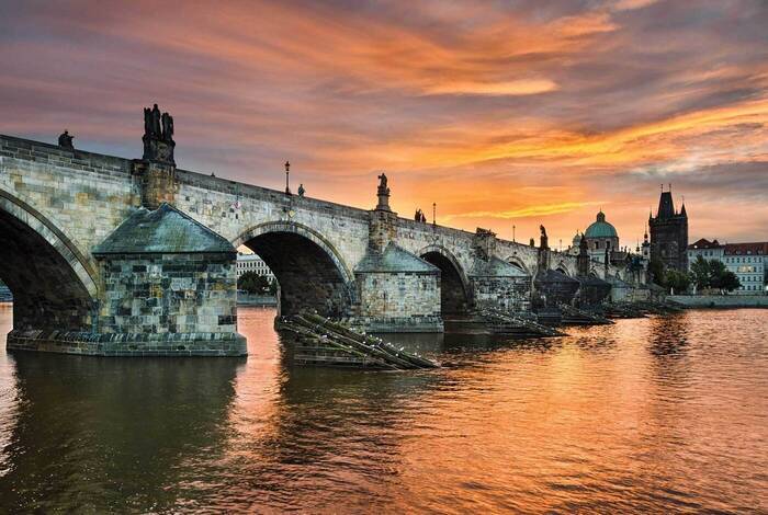 18 to 35s Real Central Europe 18 to 35s Real Central Europe