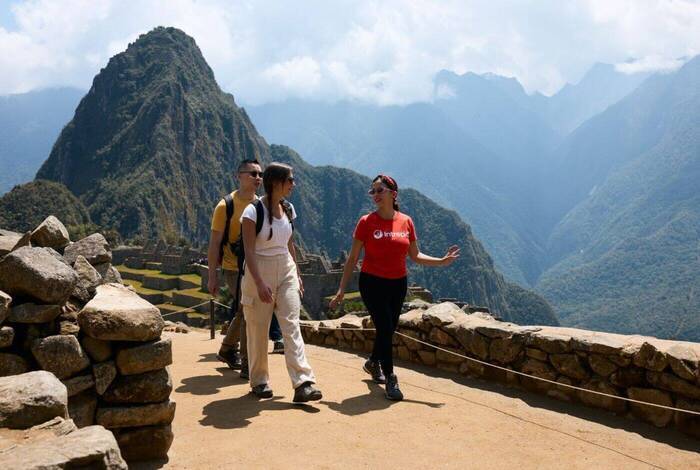 Peruvian Pathways Peruvian Pathways