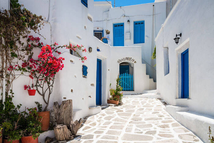 18 to 35s One Week in the Greek Islands 18 to 35s One Week in the Greek Islands