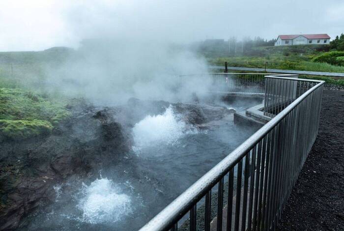 Explore Iceland: Golden Circle & Snaefellsnes Peninsula Explore Iceland: Golden Circle & Snaefellsnes Peninsula