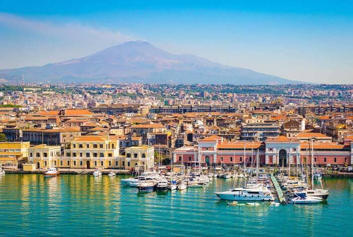 Italy: Highlights of Sicily Italy: Highlights of Sicily