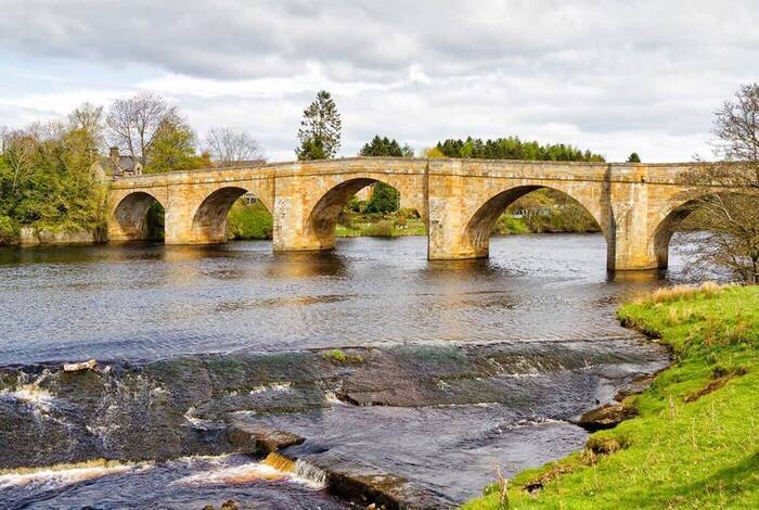 Walk Hadrian's Wall Highlights Walk Hadrian's Wall Highlights