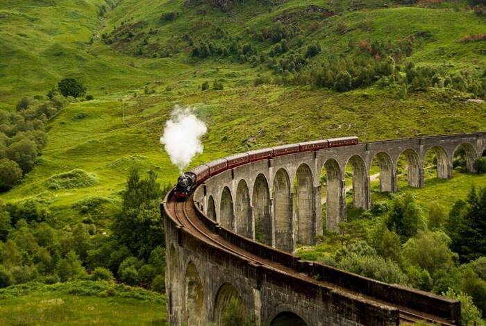 Classic Walks of Scotland Classic Walks of Scotland