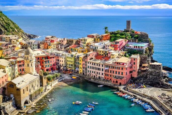 18 to 35s Essential Italy