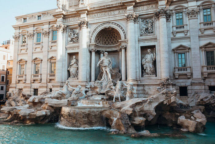 18 to 35s Essential Italy