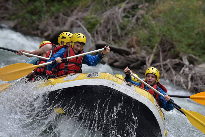 Summer Pyrenees Family Holiday with teenagers Summer Pyrenees Family Holiday with teenagers