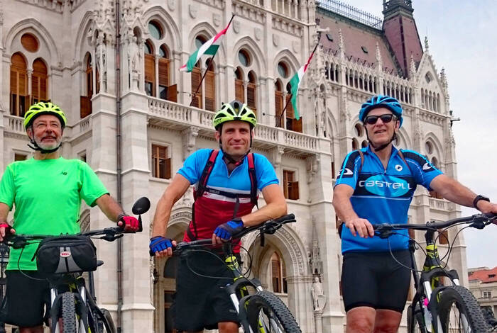 Cycle the Danube Cycle the Danube