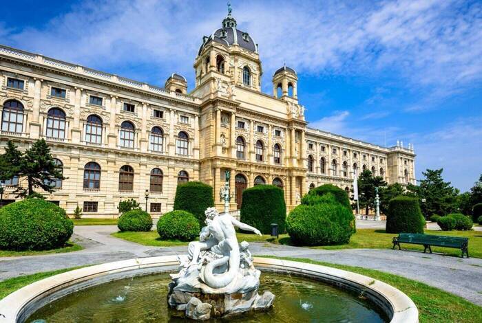 Cycle the Danube Cycle the Danube