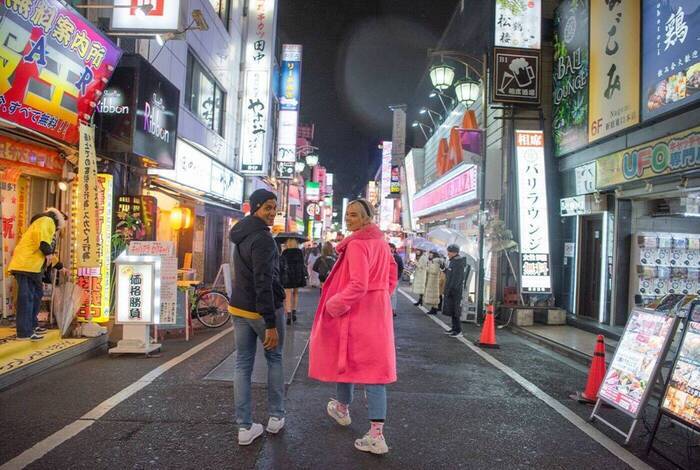 18 to 35s Essential Japan 18 to 35s Essential Japan