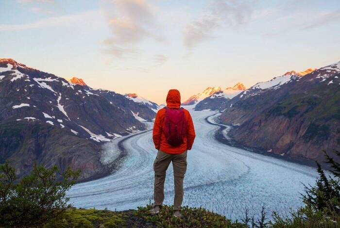 Wild Canada & Alaska: Vancouver to Anchorage Wild Canada & Alaska: Vancouver to Anchorage