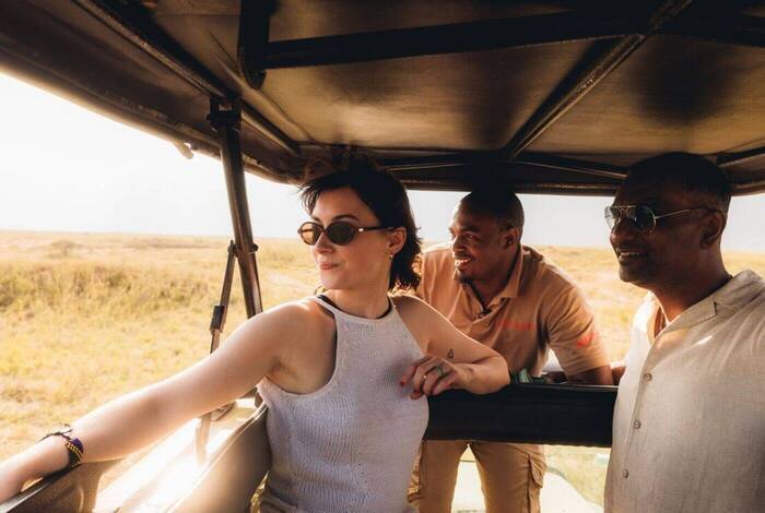 Gorillas to Vic Falls Gorillas to Vic Falls