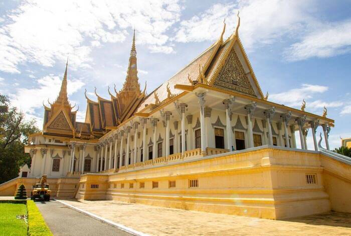 Cambodia & Vietnam Discovery Cambodia & Vietnam Discovery