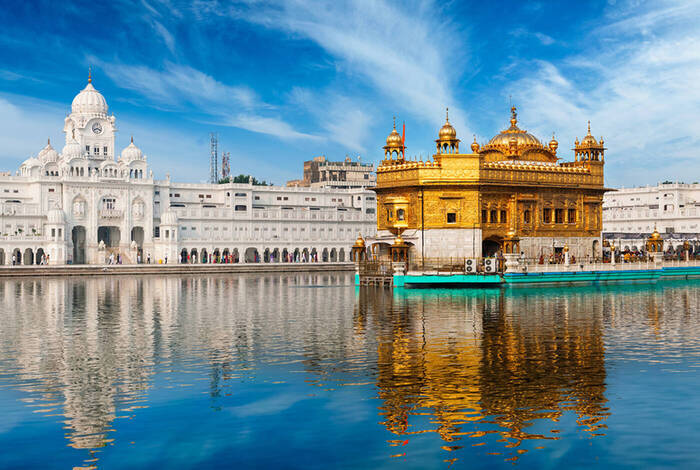 Mountains & Mystics of India Mountains & Mystics of India