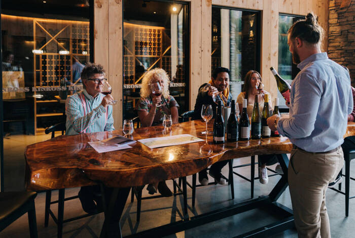 Premium New Zealand Encompassed