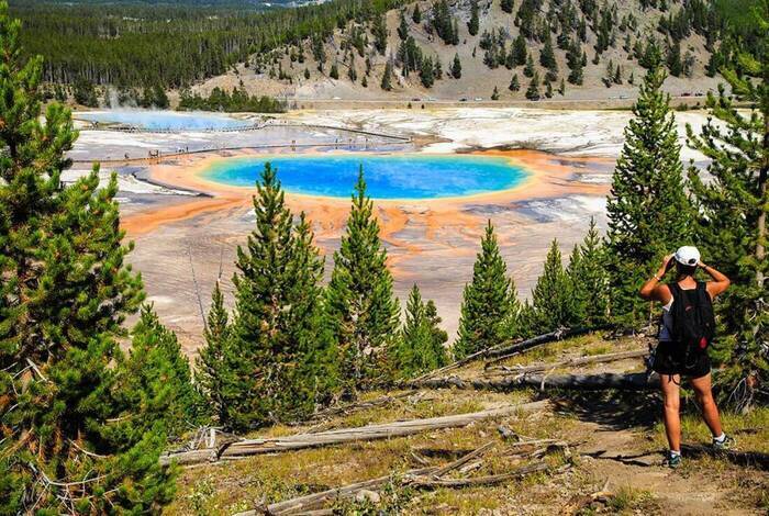 South Dakota to Yellowstone Parks Explorer