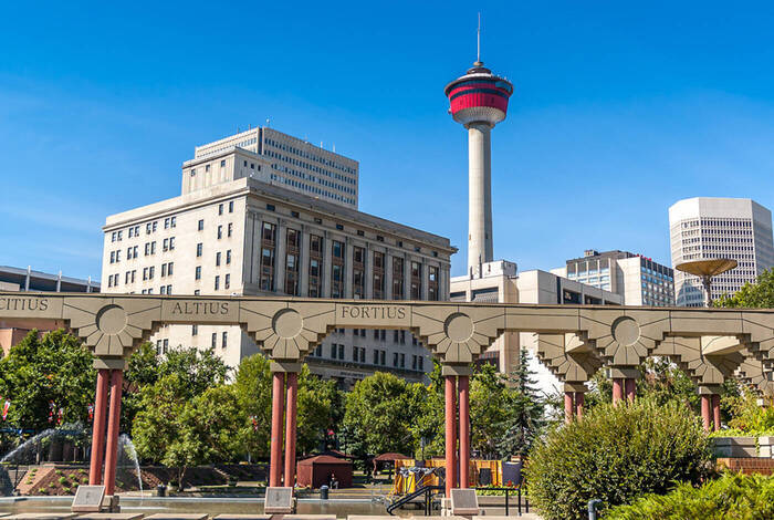 Grand Canadian Rockies Grand Canadian Rockies