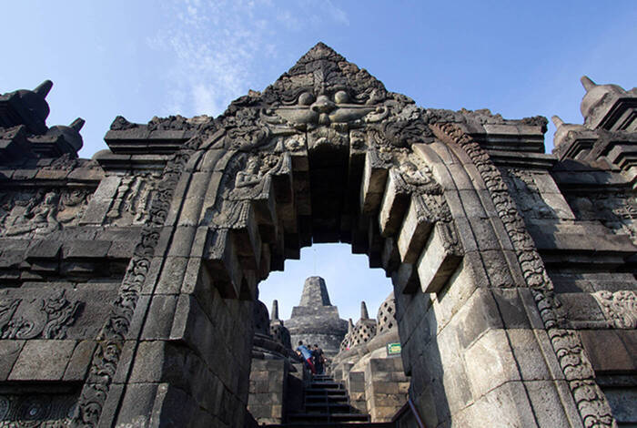 Java & Bali Explorer Java & Bali Explorer