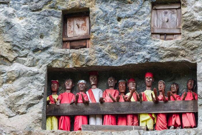 Indonesia Expedition: Sulawesi & Toraja Tribes Indonesia Expedition: Sulawesi & Toraja Tribes