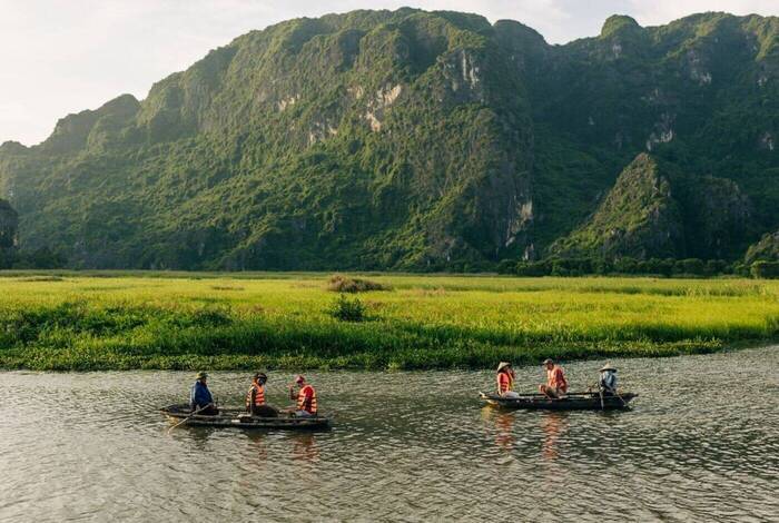 Vietnam Short Break: Hanoi to Ninh Binh Vietnam Short Break: Hanoi to Ninh Binh