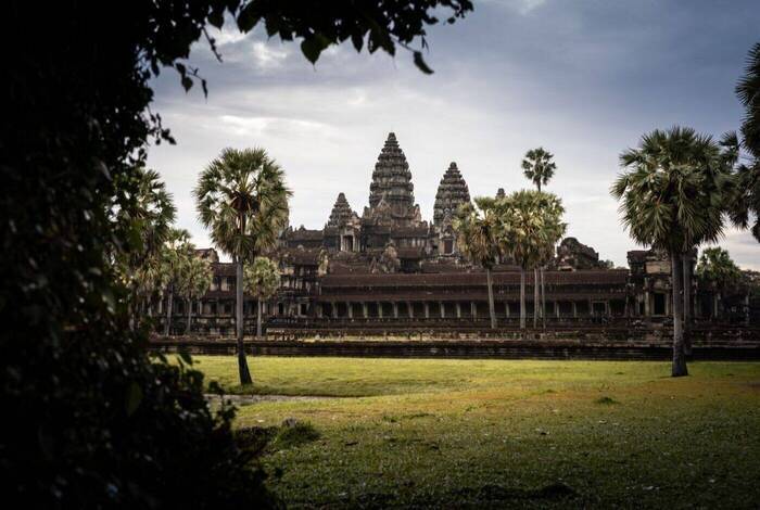 Vietnam & Cambodia Highlights: Hanoi to Siem Reap Vietnam & Cambodia Highlights: Hanoi to Siem Reap