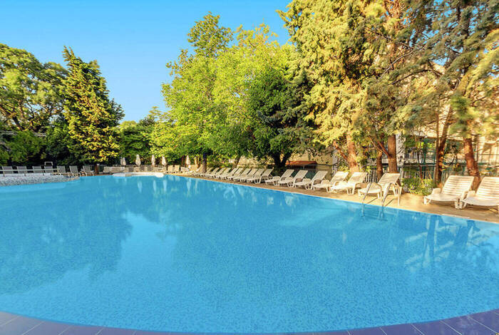 Hotel Excelsior **** l Pauschalreise