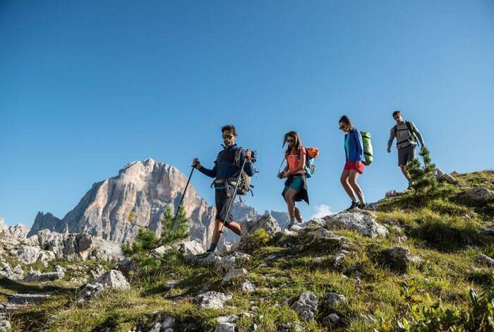 Premium Walking & Hiking in the Italian Dolomites Premium Walking & Hiking in the Italian Dolomites