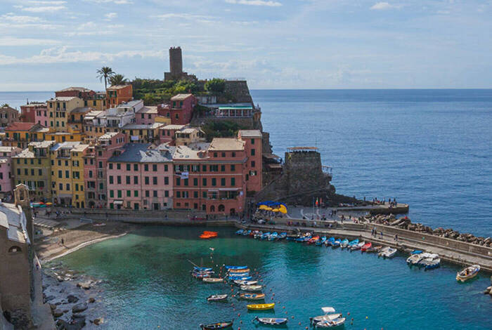18 to 35s Essential Italy
