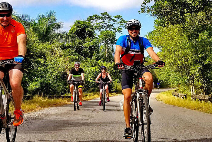 Cycle Cuba