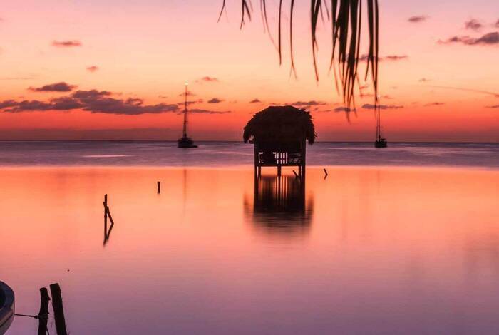 Central America Encompassed